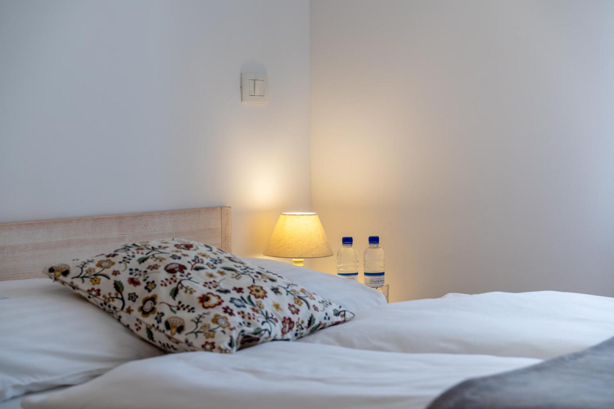 Hotel Stara Sola - Oleander Resort Korte ภายนอก รูปภาพ